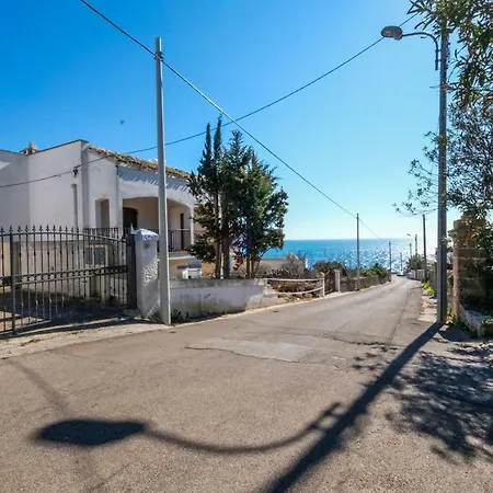 Casa vacanze Dimora Tipica Salentina 100 M Dal Mare Marina Serra