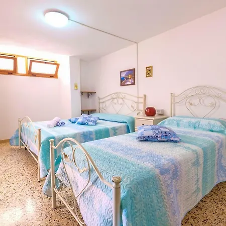 Dimora Tipica Salentina 100 M Dal Mare *