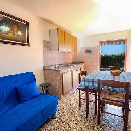 Casa vacanze Dimora Tipica Salentina 100 M Dal Mare Marina Serra